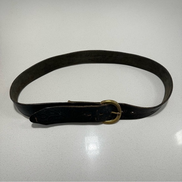 Hand tooled raw hide leather belt with brass buckle size large made in 🇨🇦 - Picture 9 of 17